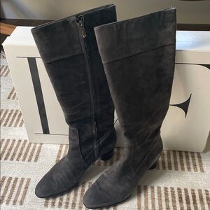 Diane Von Furstenberg Davin Grey Suede Boots - Size 9.5